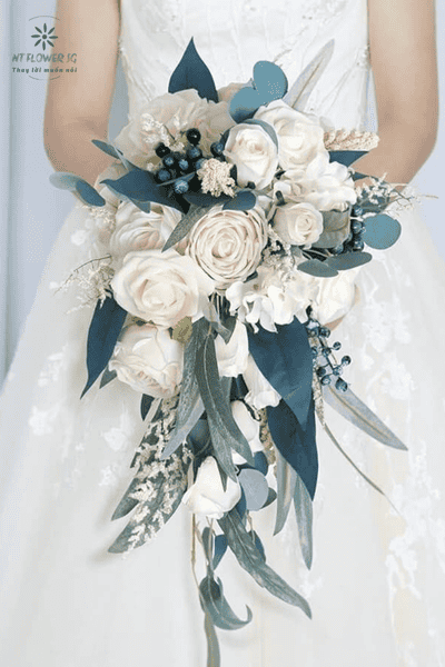 5 Mẫu Hoa Cưới Cho Cô Dâu Thanh Lịch